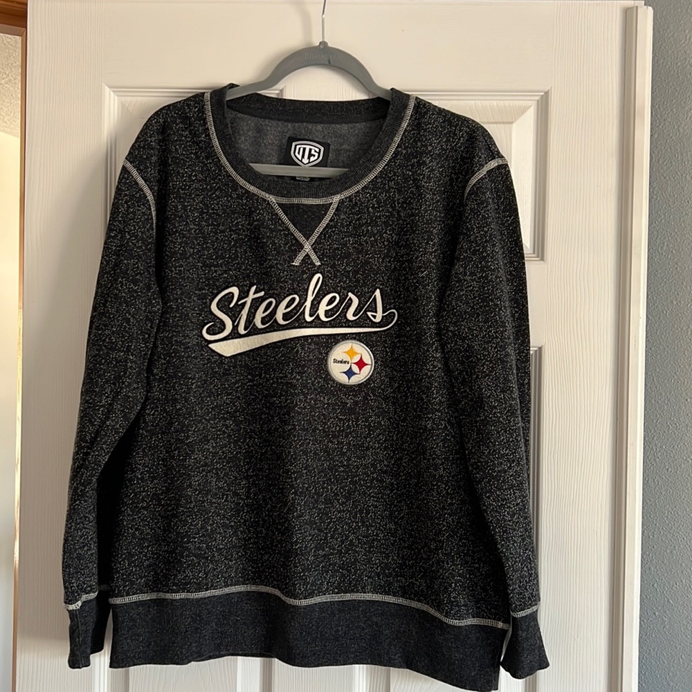 STEELERS women’s Sweatshirt size XL, brand new without tags